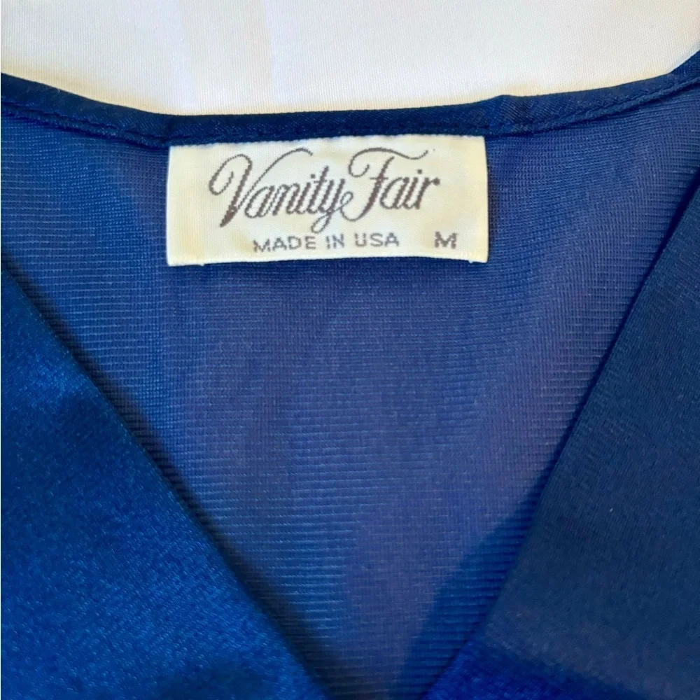 Vintage Vanity Fair Night Gown - Picture 4 of 11